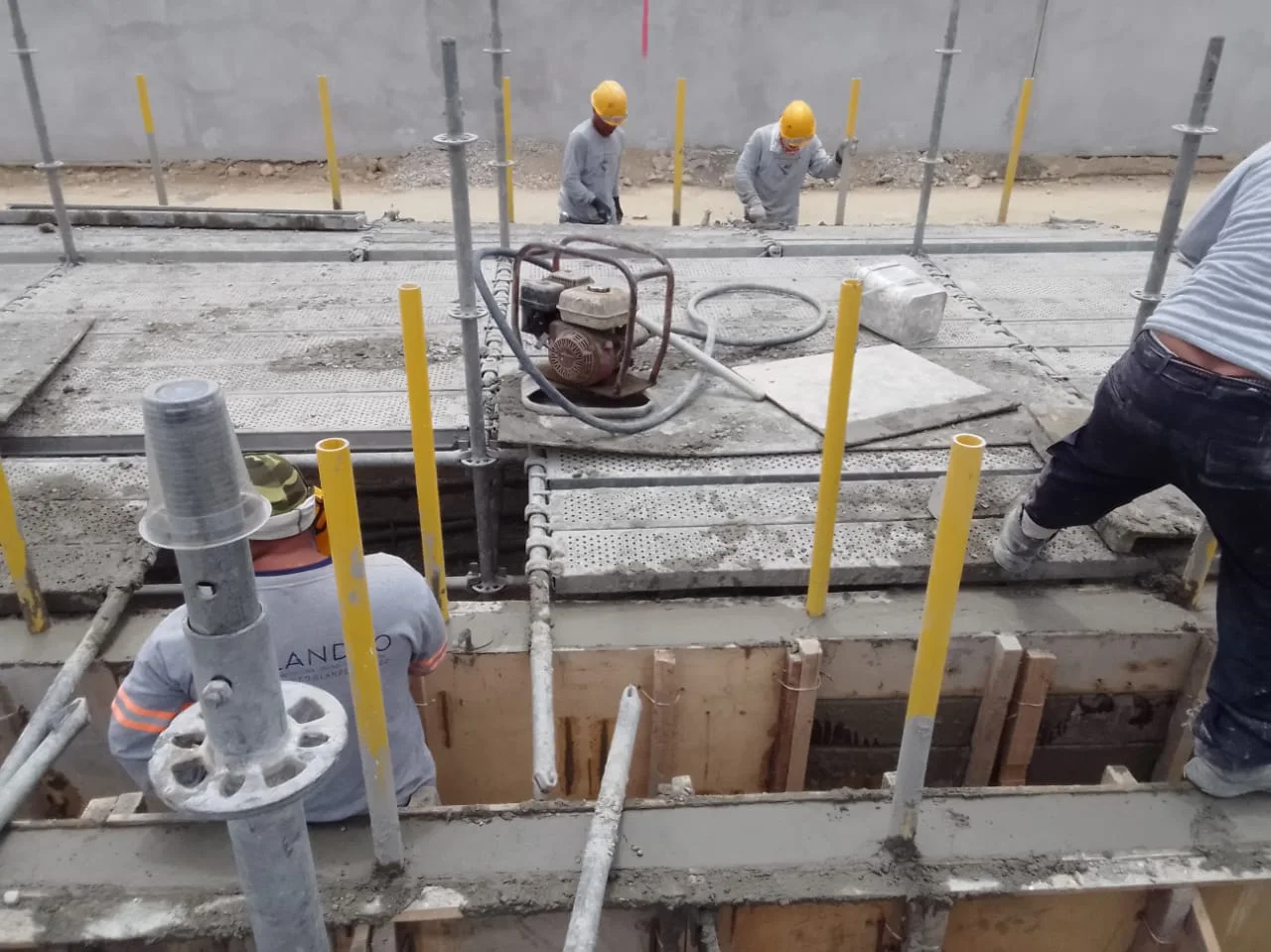Instalaciones y equipos incorporados durante la construcción